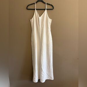 Elegant Women’s white jumpsuit